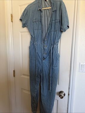Universal Thread Light Blue Denim Short-Sleeve Jumpsuit